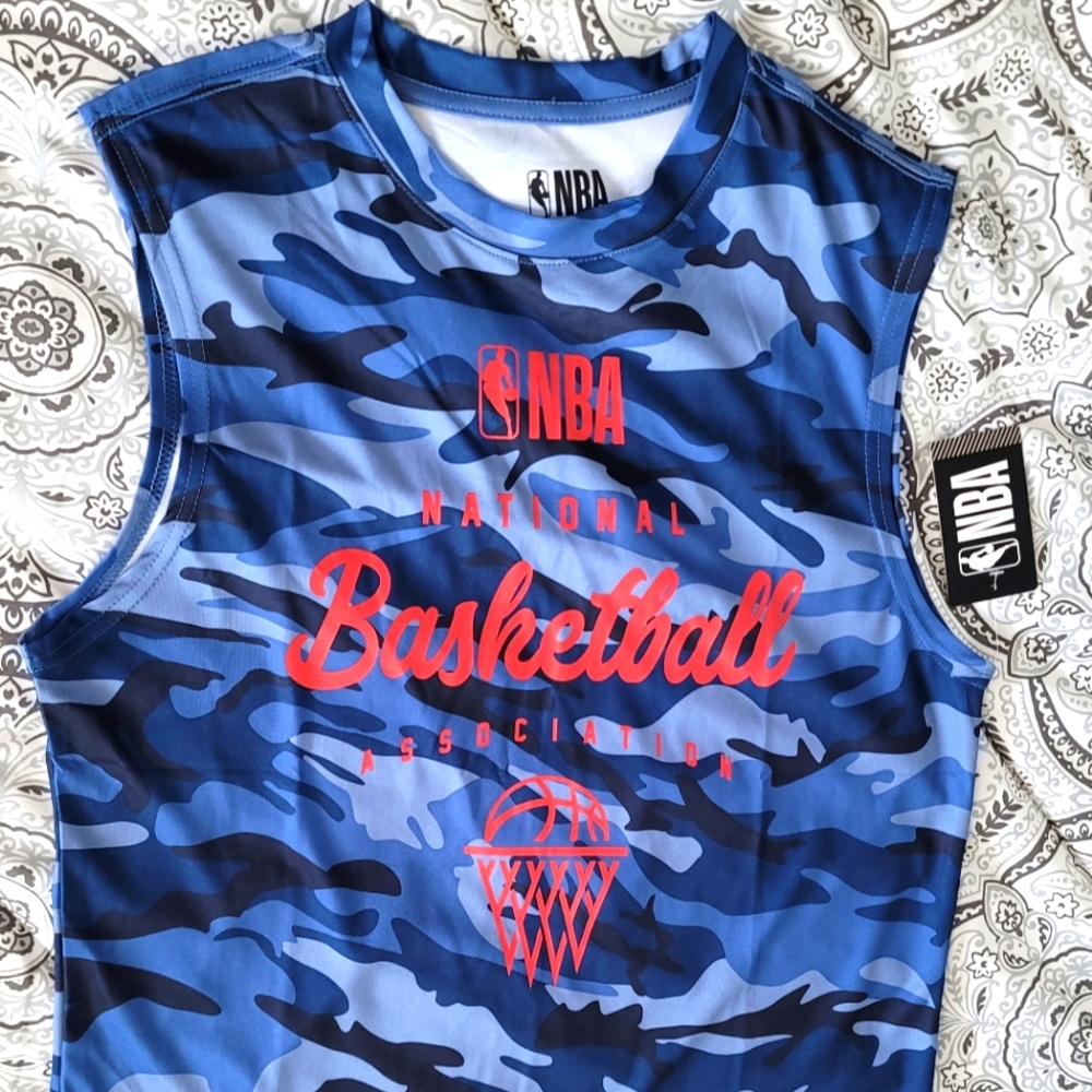 NBA League Active Shirt Size Small Brand New!!!